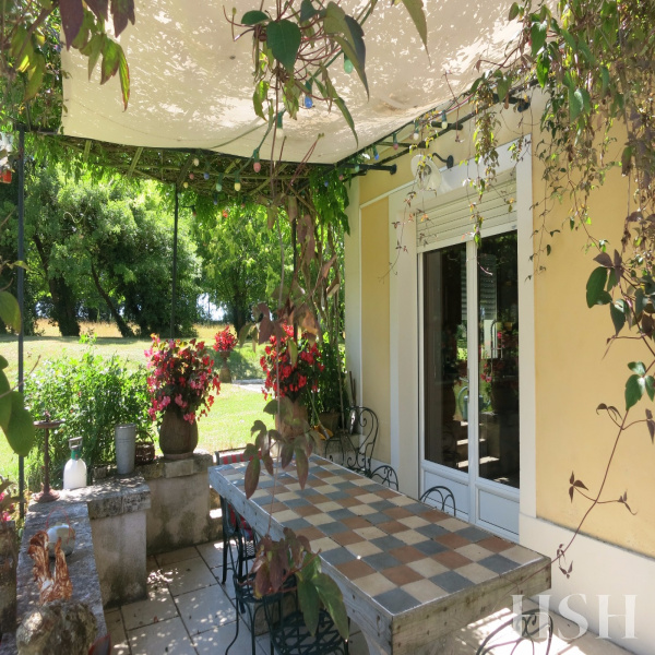 Offres de vente Maison La Rochelle 17000